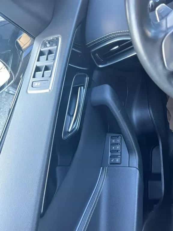 Jaguar F-Pace F-PACE 30d R-Sport AWD (EURO 6d-TEMP) 09/2019-photo-30