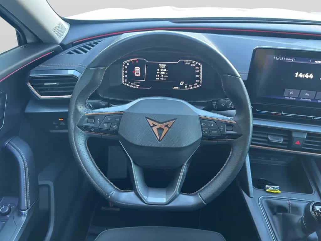 Cupra Formentor TSI ACC SHZ LED Kamera Keyless Klima 05/2023-photo-11