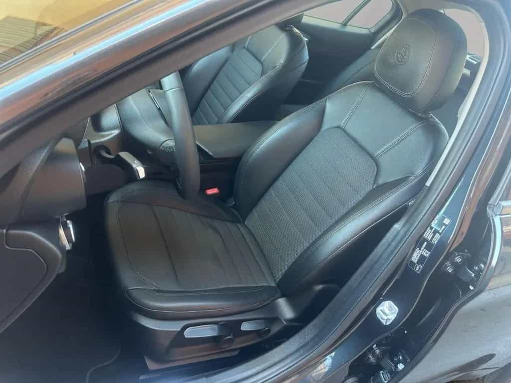 Alfa Romeo Giulia ROMEO - Giulia - 2.2 Turbodiesel 150 CV AT8 12/2017-photo-8