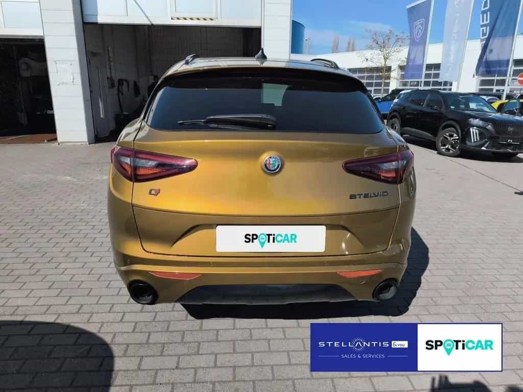 Alfa Romeo Stelvio Veloce Q4 03/2022-photo-4