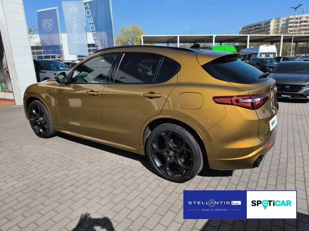 Alfa Romeo Stelvio Veloce Q4 03/2022-photo-6