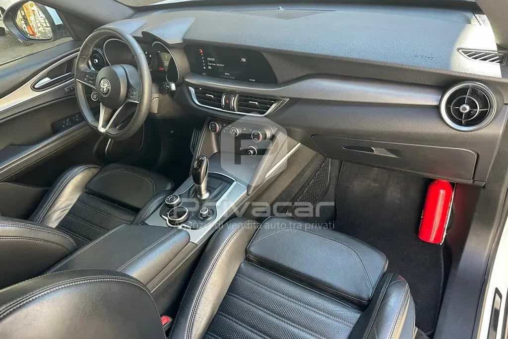 Alfa Romeo Stelvio ROMEO Stelvio 2.2 Turbodiesel 150 CV AT8 RW 06/2018-photo-8