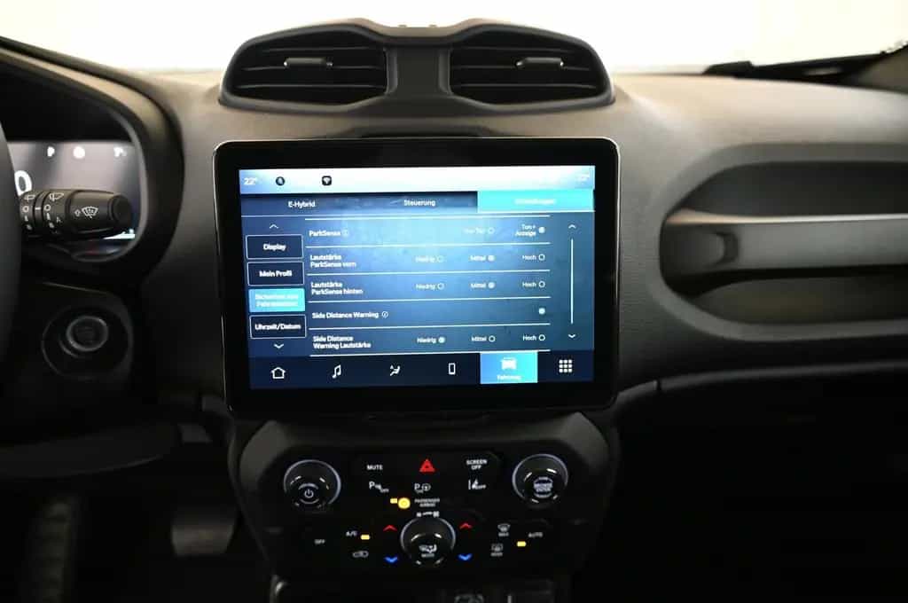 Jeep Renegade 1.5 e-Hybrid DTC-7 Summit-Pack LED/ACC/ 02/2025-photo-16