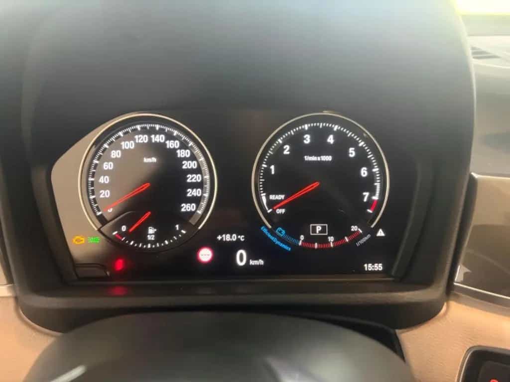 BMW X1 sDrive20i A HUD Navi Leder LED El. Heckklappe 09/2018-photo-14