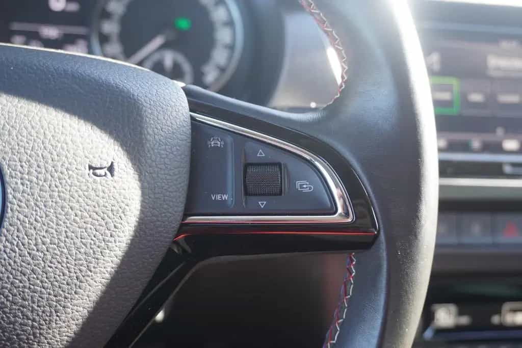 Skoda Fabia Combi 1.0 Edidition 100 Klimaaut. DAB PDC 06/2019-photo-25