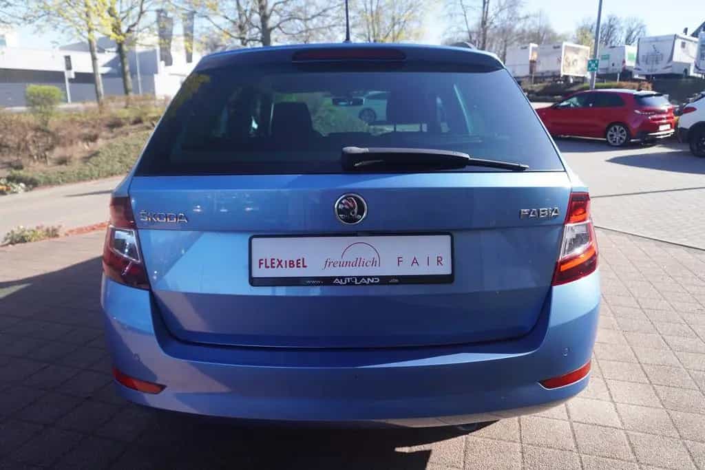 Skoda Fabia Combi 1.0 Edidition 100 Klimaaut. DAB PDC 06/2019-photo-3