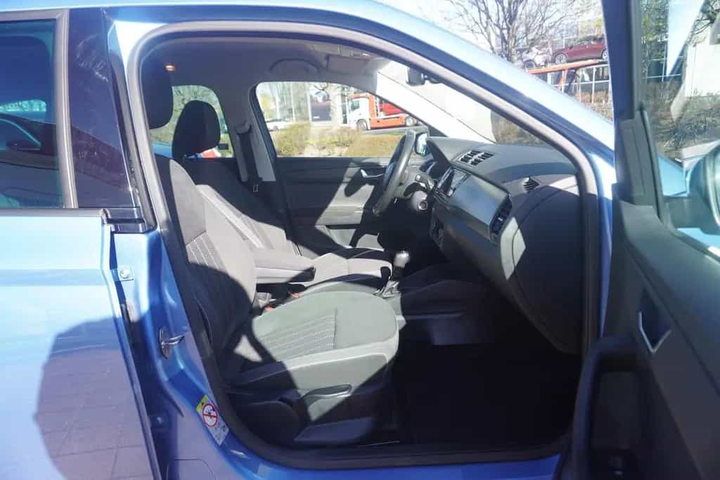Skoda Fabia Combi 1.0 Edidition 100 Klimaaut. DAB PDC 06/2019-photo-32