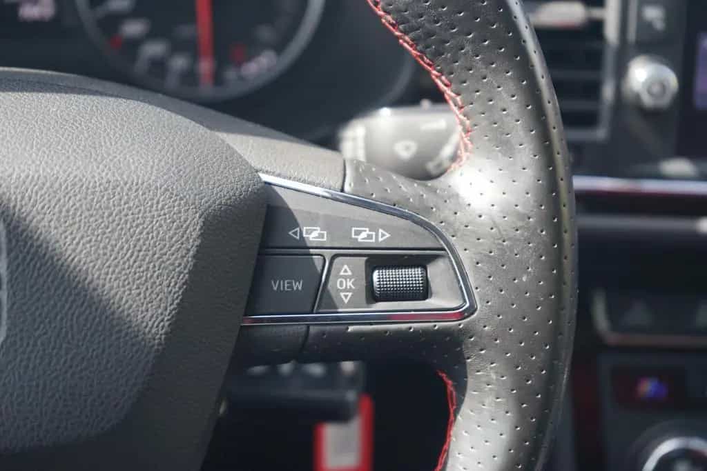 Seat Leon ST 1.4 TSI FR LED Kamera Tempomat PDC USB 08/2018-photo-18