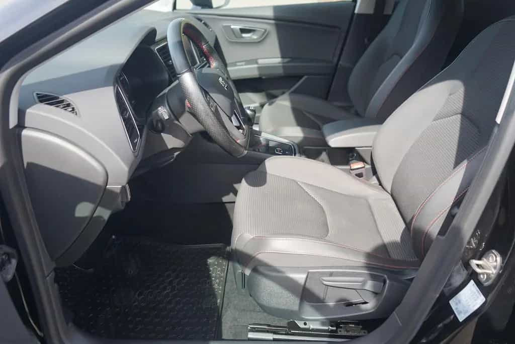 Seat Leon ST 1.4 TSI FR LED Kamera Tempomat PDC USB 08/2018-photo-24