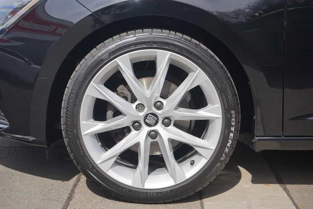 Seat Leon ST 1.4 TSI FR LED Kamera Tempomat PDC USB 08/2018-photo-29