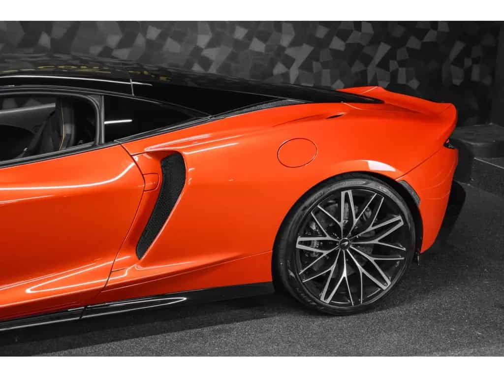 McLaren GT EMBER ORANGE - MSO ELITE PAINT 08/2022-photo-28