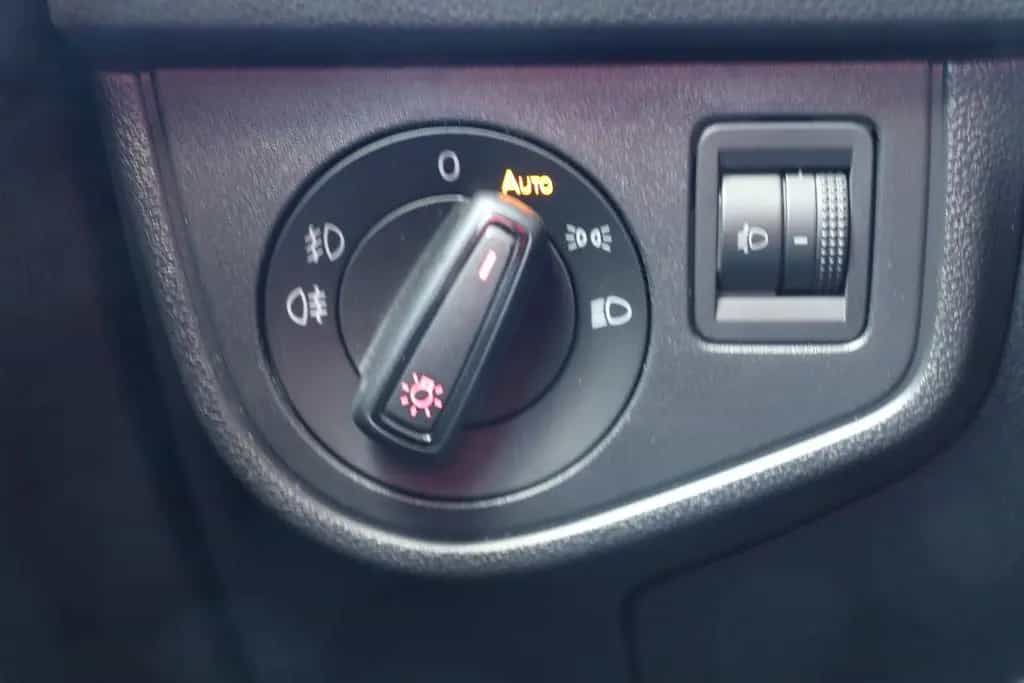 Volkswagen Polo 2.0 TSI DSG GTI Klima Navi PDC SHZ Tempomat 08/2018-photo-15
