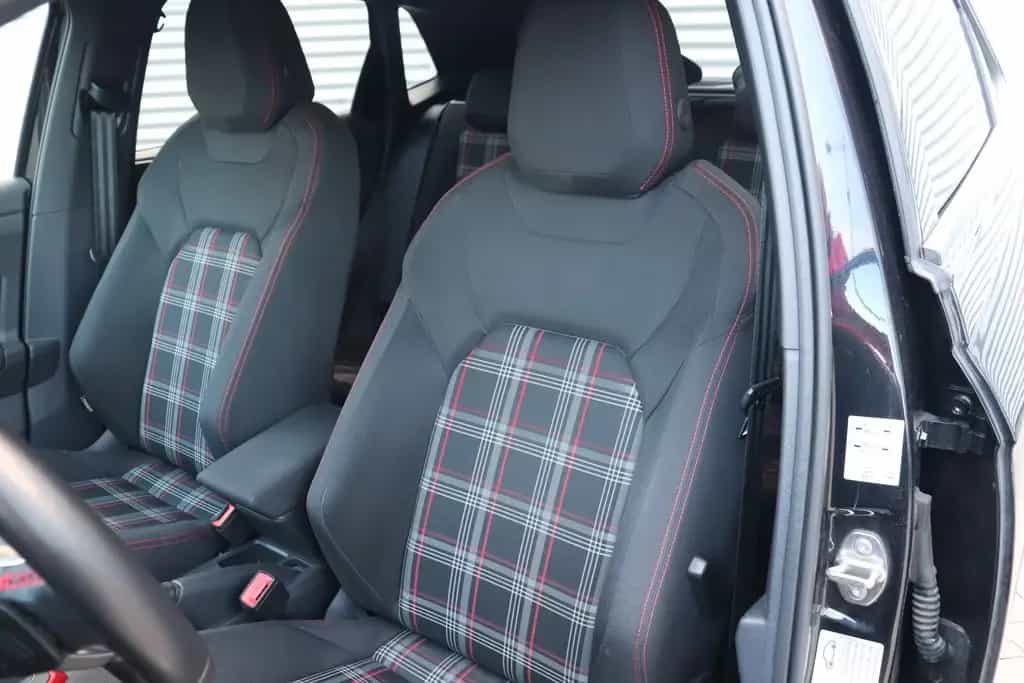 Volkswagen Polo 2.0 TSI DSG GTI Klima Navi PDC SHZ Tempomat 08/2018-photo-18