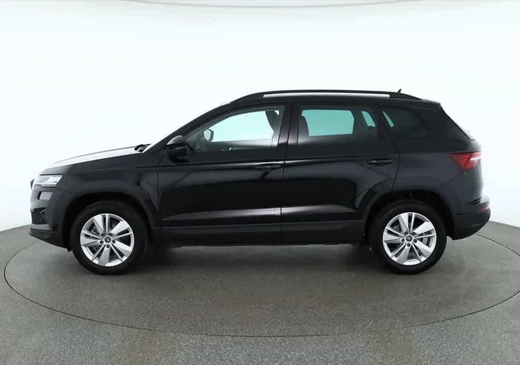 Skoda Karoq 1.5 TSI DSG LED ACC Navi Kamera AHK 02/2026-photo-1