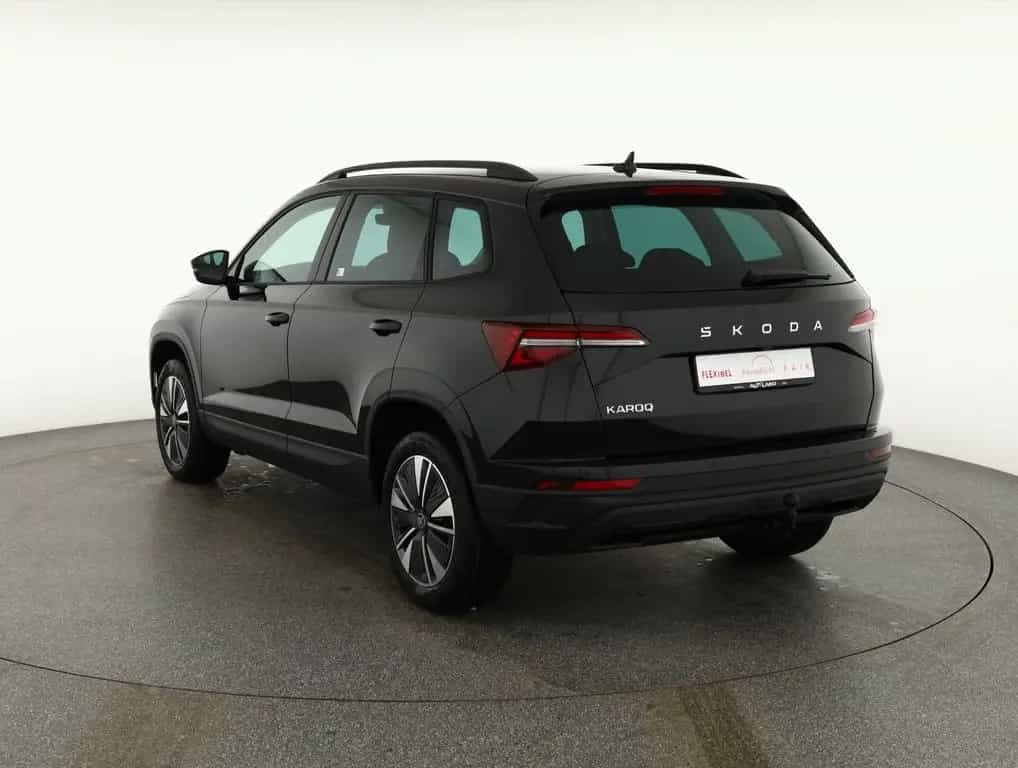 Skoda Karoq 1.5 TSI DSG LED ACC Navi Kamera AHK 02/2026-photo-31