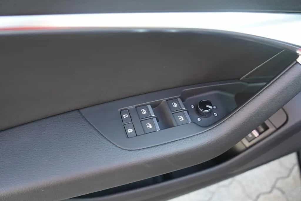 Audi A6 40 TDI quattro LED Navi Standheizung ACC DAB 03/2022-photo-21