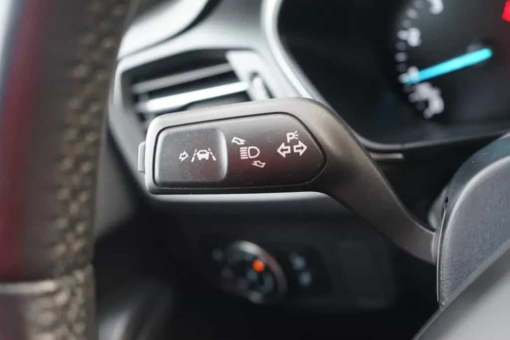 Ford Focus Turnier 1.5 EcoBoost LED Navi Kamera DAB 01/2021-photo-18