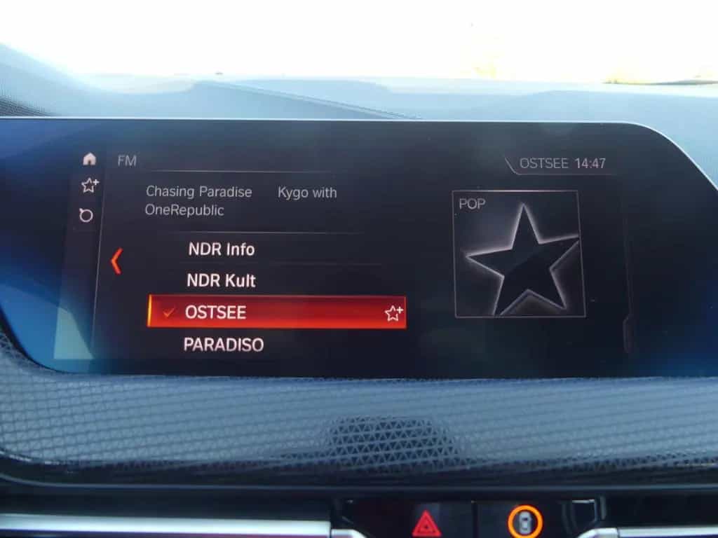 BMW 1 Series 118i LED Virtual Cockpit Sitzheizung Tempomat 12/2019-photo-13