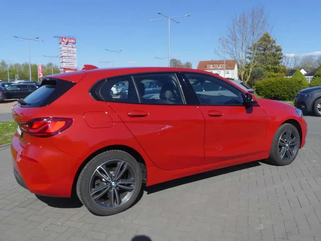 BMW 1 Series 118i LED Virtual Cockpit Sitzheizung Tempomat 12/2019-photo-4