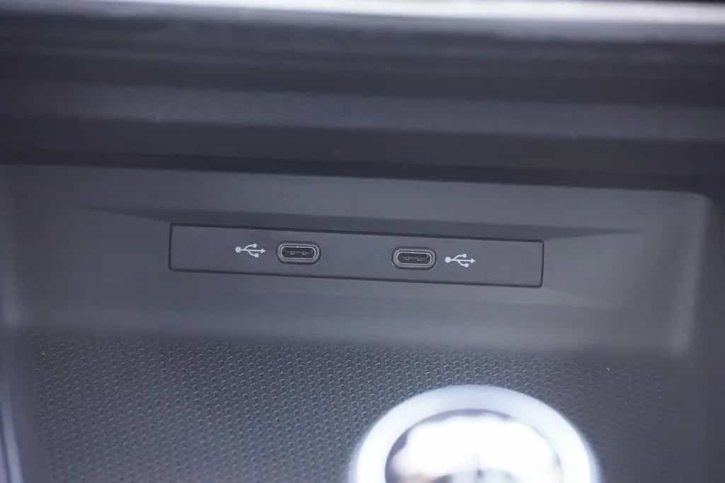 Seat Leon 1.5 TSI Style LED ACC AHK Navi Kamera 01/2021-photo-22
