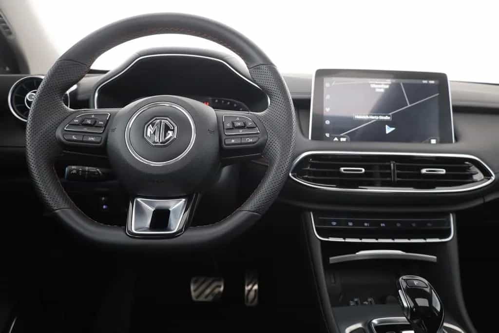 MG HS 1.5 T-GDI Luxury Aut. LED ACC Navi 360° Pano 12/2023-photo-9
