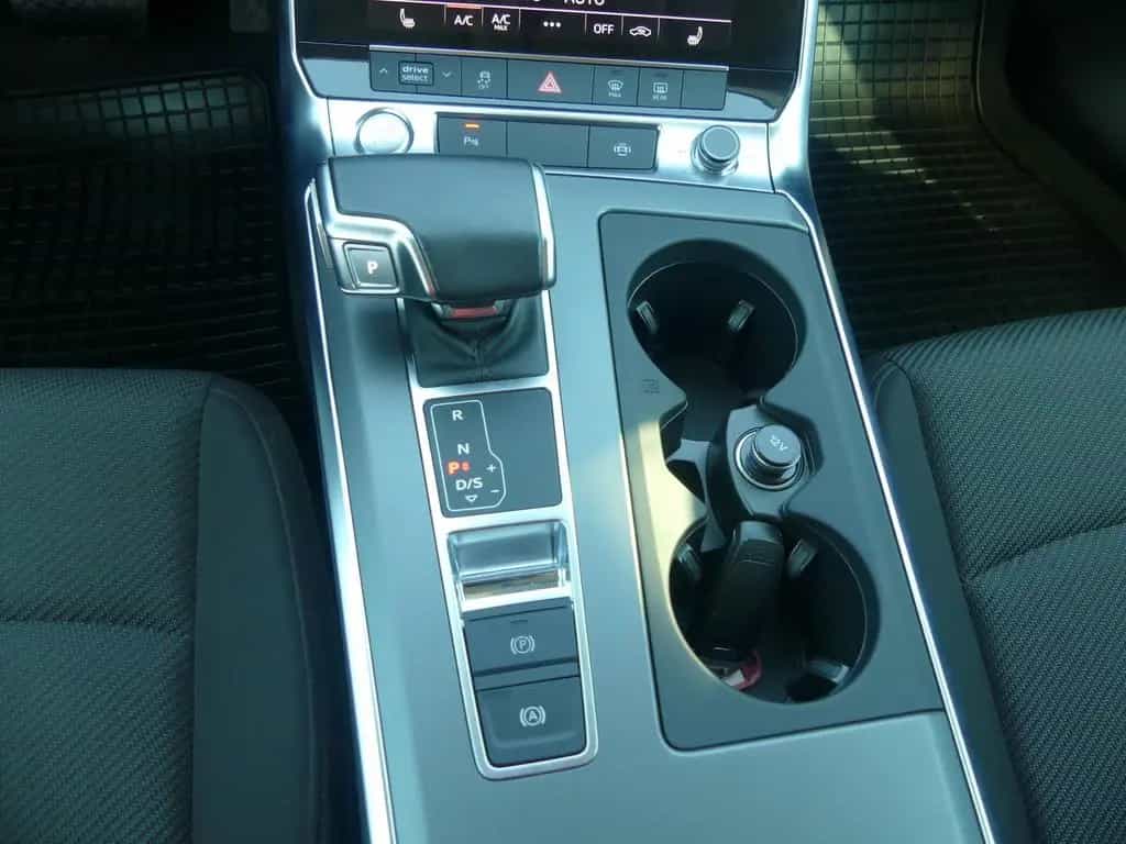 Audi A6 Avant 40 2.0 TDI LED Navi ACC Sitzheizung PDC 10/2019-photo-20