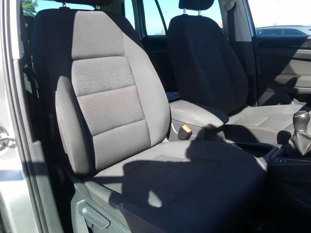 Volkswagen Golf Sportsvan 1.2 Sound ACC Navi Sitzheizung be 08/2017-photo-29