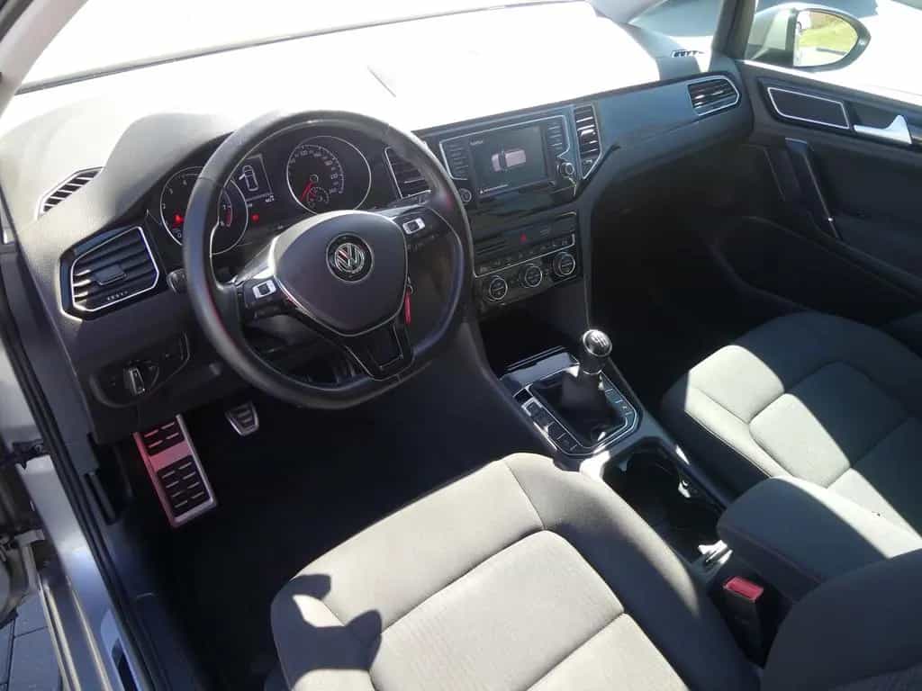 Volkswagen Golf Sportsvan 1.2 Sound ACC Navi Sitzheizung be 08/2017-photo-7