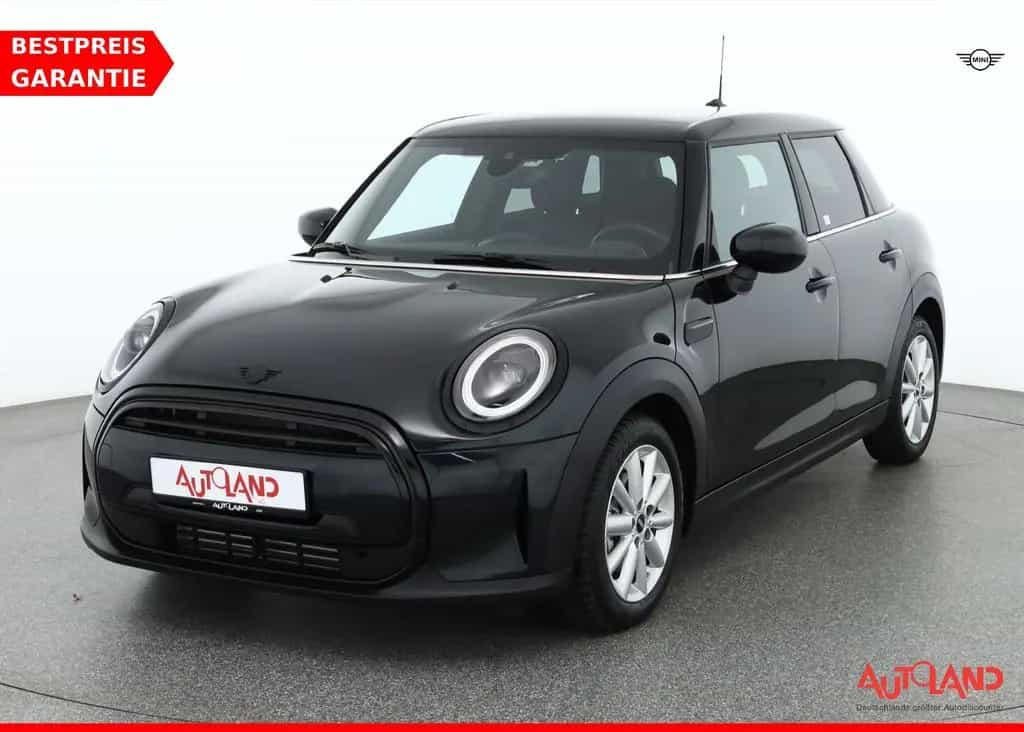 MINI Cooper 1.5 Classic Trim LED Navi Kamera Tempomat 10/2023-photo-0
