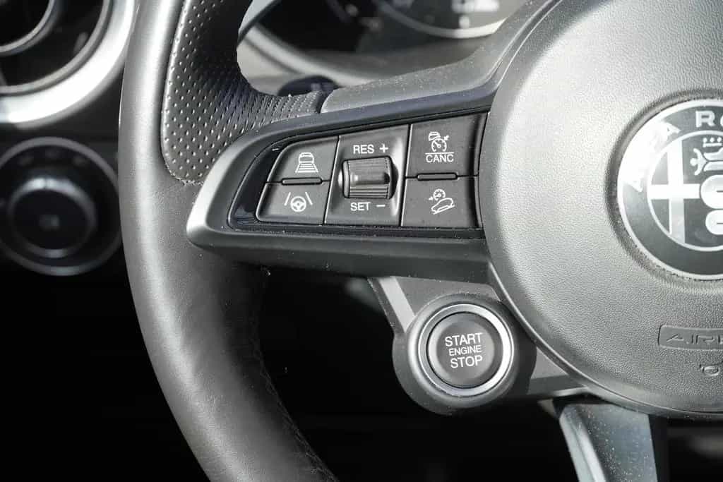Alfa Romeo Stelvio 2.0 Veloce Q4 Bi-Xenon Navi Keyless PDC 07/2020-photo-23