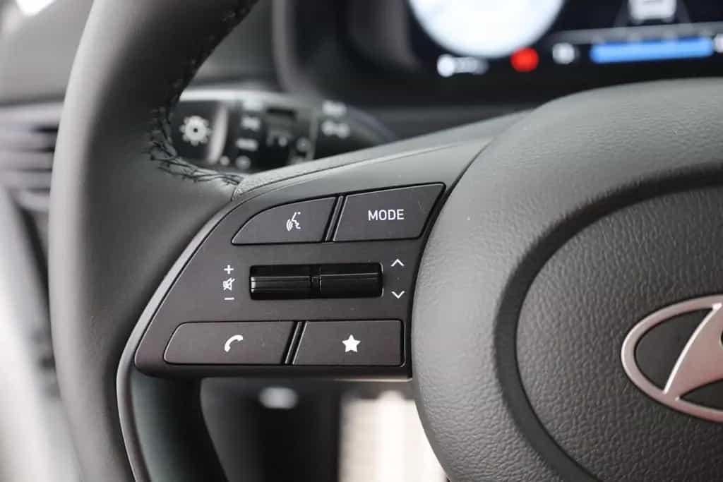 Hyundai BAYON 1.0T-GDI LED Navi Kamera 09/2025-photo-15