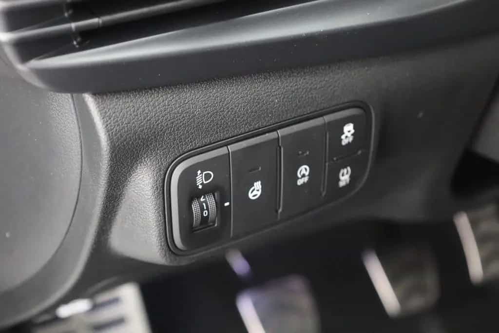 Hyundai BAYON 1.0T-GDI LED Navi Kamera 09/2025-photo-20