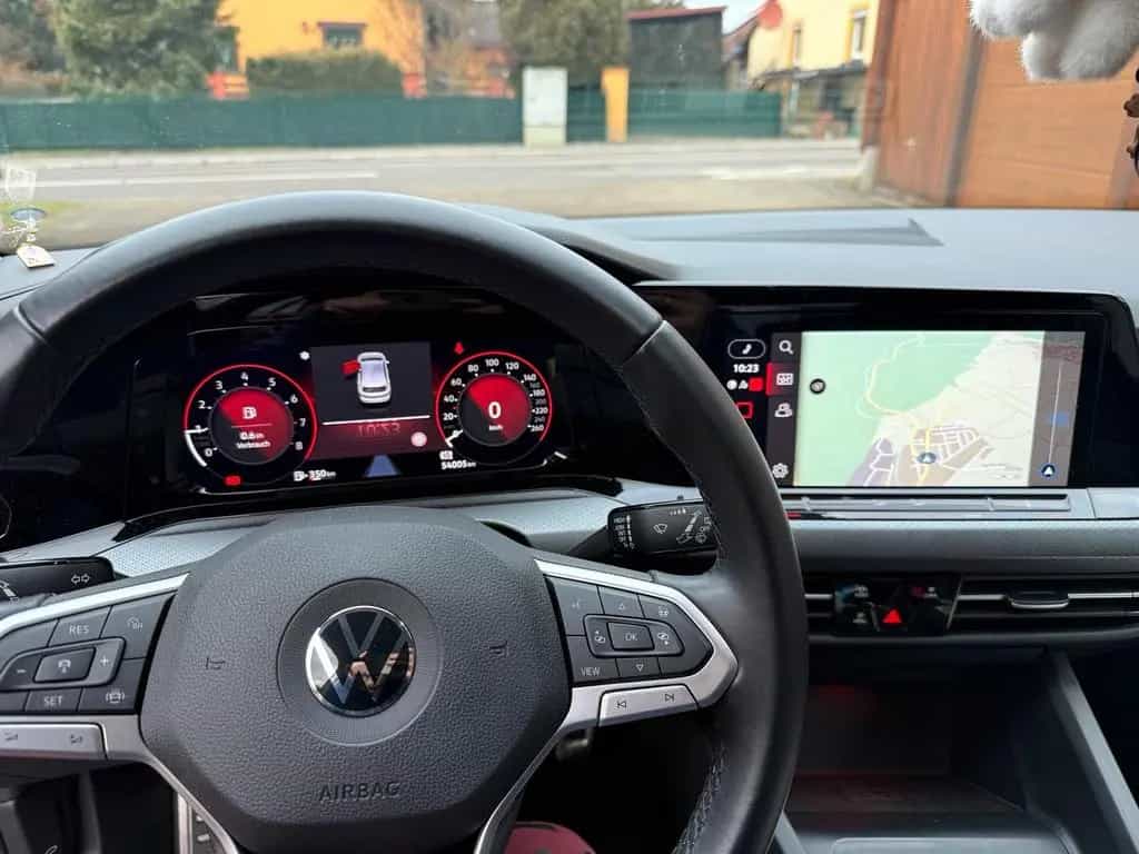 Volkswagen Golf 8 Active 01/2022-photo-2