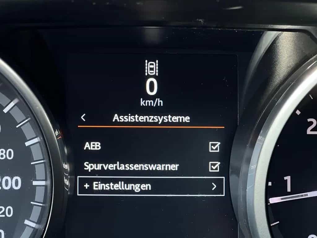 Land Rover Discovery Sport 2.0 Td4 SE AWD +AHK+CAM+PANO+ 03/2017-photo-12