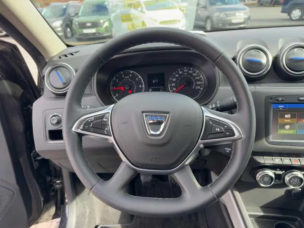 Dacia Duster II 1.3 TCe 130 GPF Celebration CAM*LED*LM 04/2021-photo-10