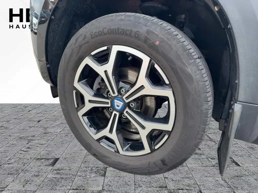 Dacia Duster II 1.3 TCe 130 GPF Celebration CAM*LED*LM 04/2021-photo-12