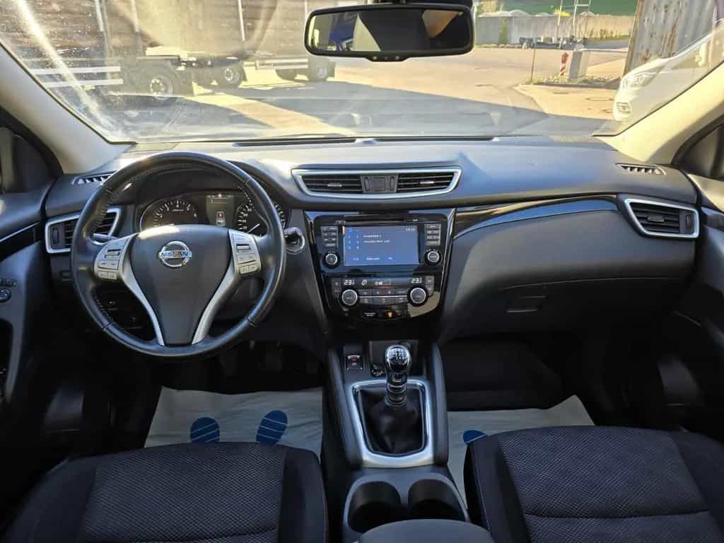 Nissan Qashqai N-Connecta 09/2016-photo-10