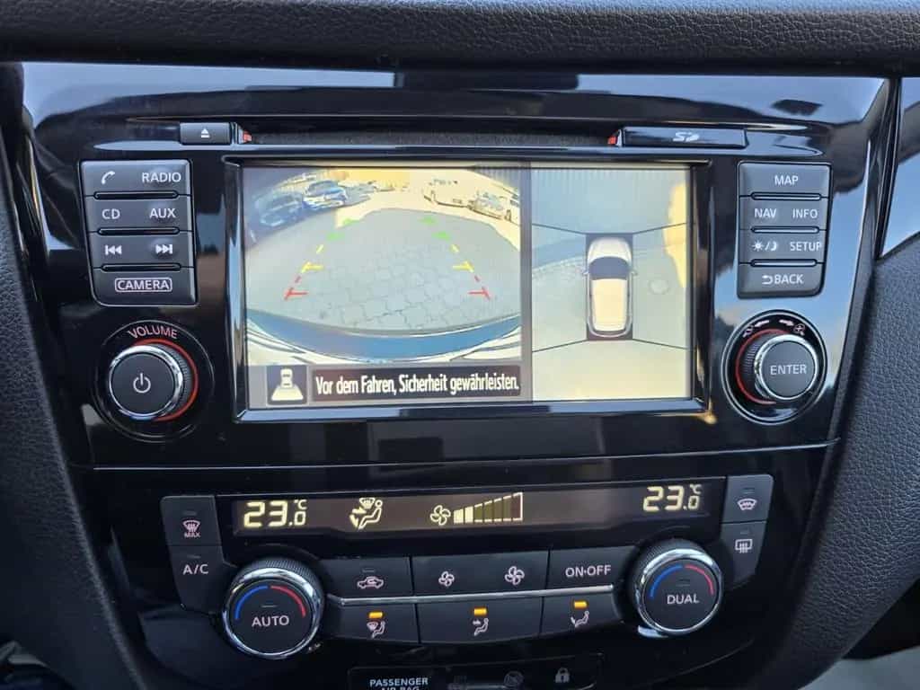 Nissan Qashqai N-Connecta 09/2016-photo-11