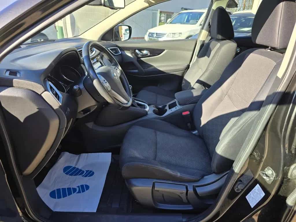 Nissan Qashqai N-Connecta 09/2016-photo-9