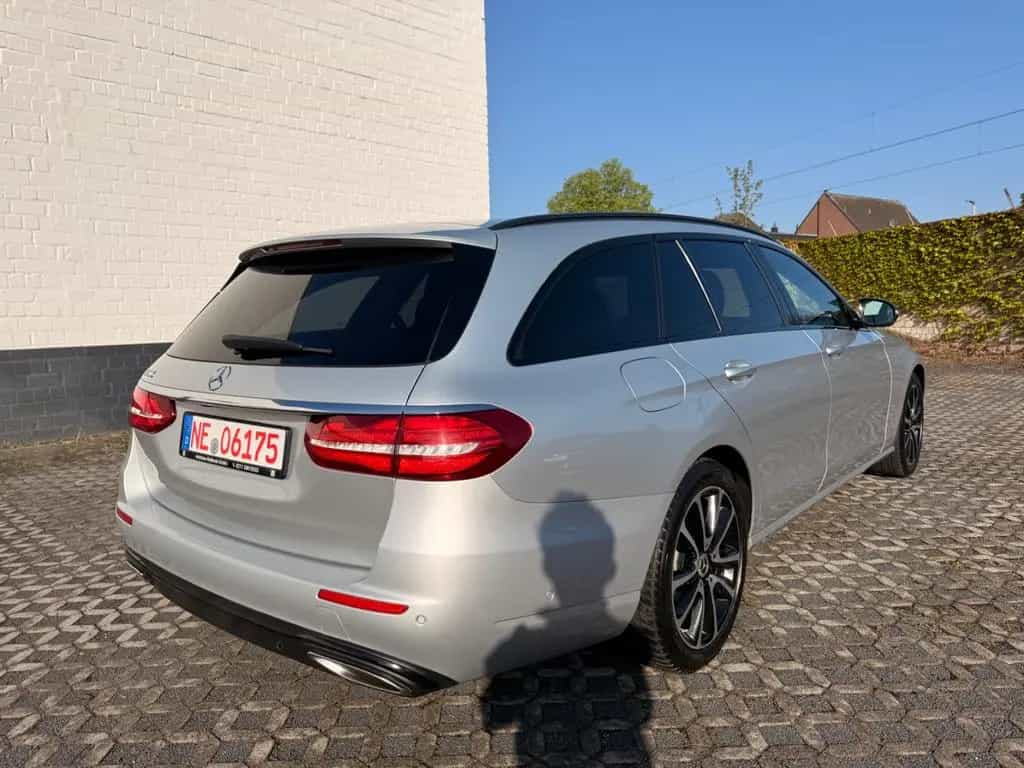 Mercedes-Benz E-Class 200 E T-Modell E 200 S213 05/2019-photo-4