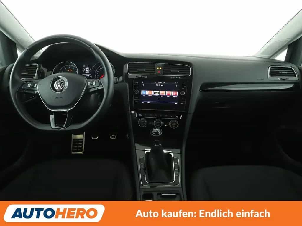 Volkswagen Golf VII 1.4 TSI Sound*NAVI*ACC*PDC* 12/2017-photo-11