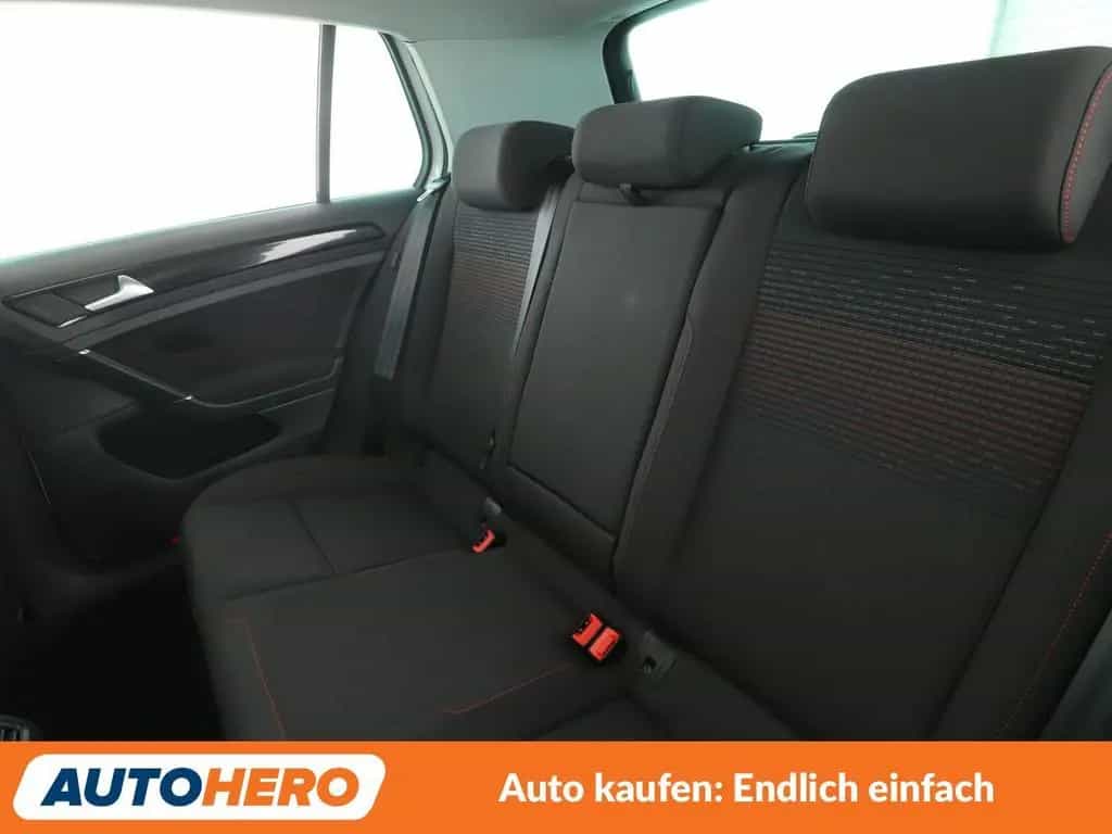 Volkswagen Golf VII 1.4 TSI Sound*NAVI*ACC*PDC* 12/2017-photo-13