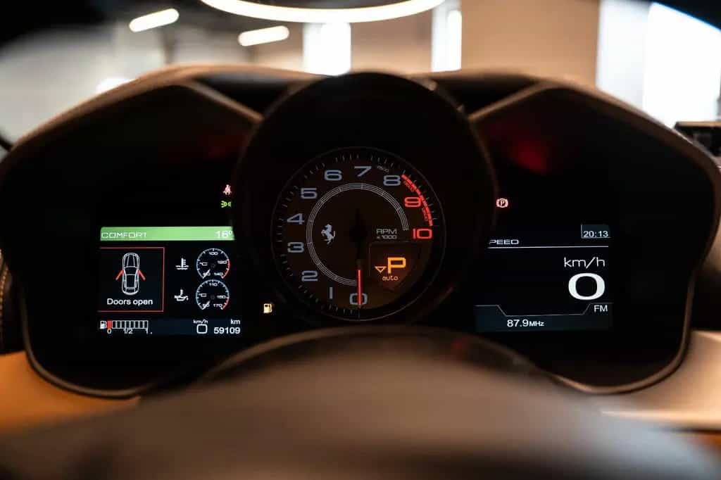 Ferrari FF 6,3 V12 06/2012-photo-23
