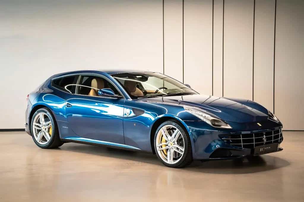 Ferrari FF 6,3 V12 06/2012-photo-7
