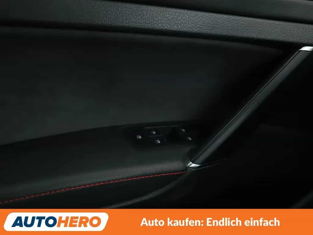 Volkswagen Golf VII 2.0 TSI GTI TCR Aut.*NAVI*LED*ACC* 12/2019-photo-25