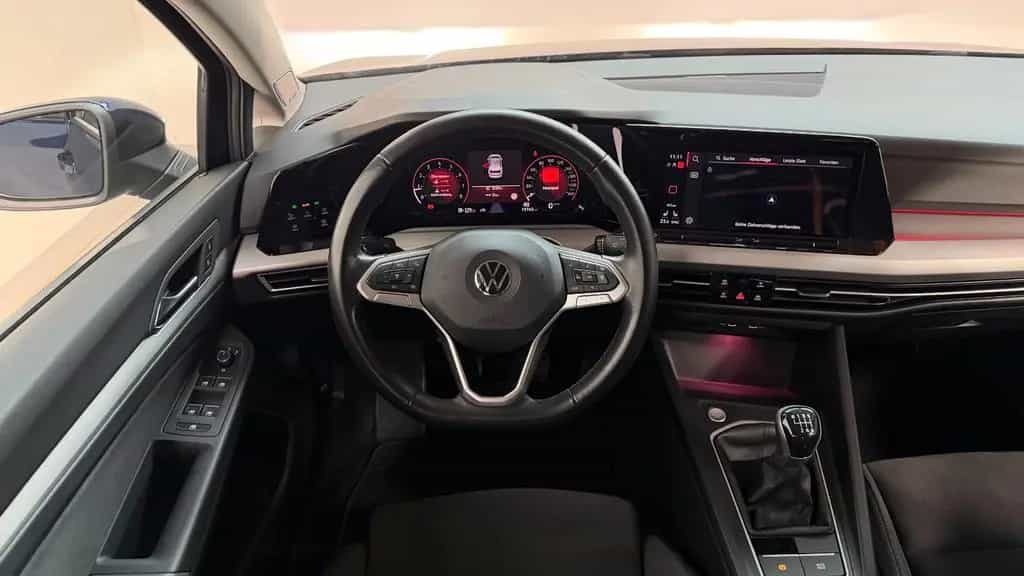 Volkswagen Golf VIII Lim. Life AHK-STHZ-KAM-MEMORY-H&K-LED+ 01/2023-photo-13