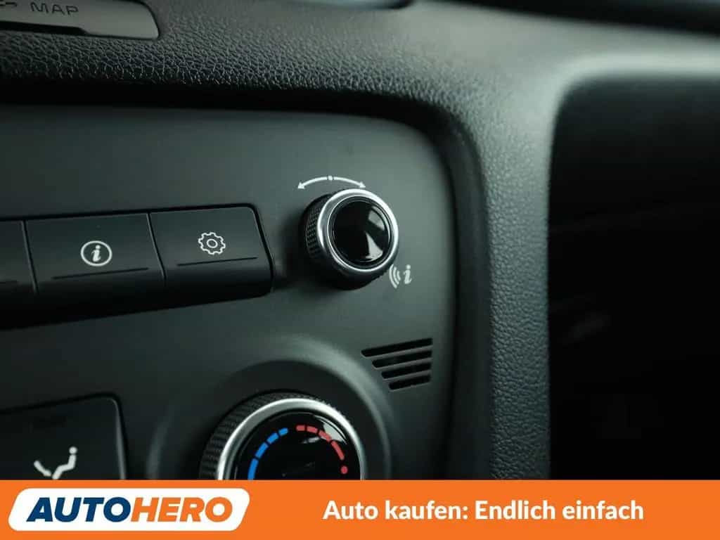 Kia Sportage 1.6 GDI Vision 2WD *NAVI*TEMPO*PDC*SHZ* 02/2017-photo-25