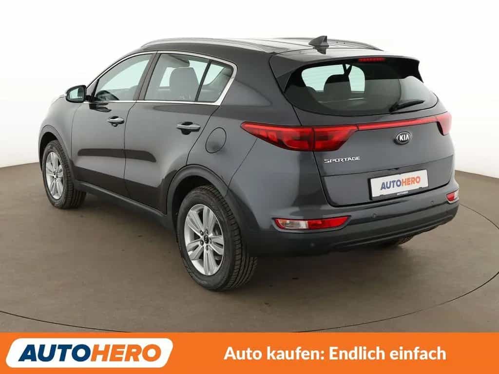 Kia Sportage 1.6 GDI Vision 2WD *NAVI*TEMPO*PDC*SHZ* 02/2017-photo-3