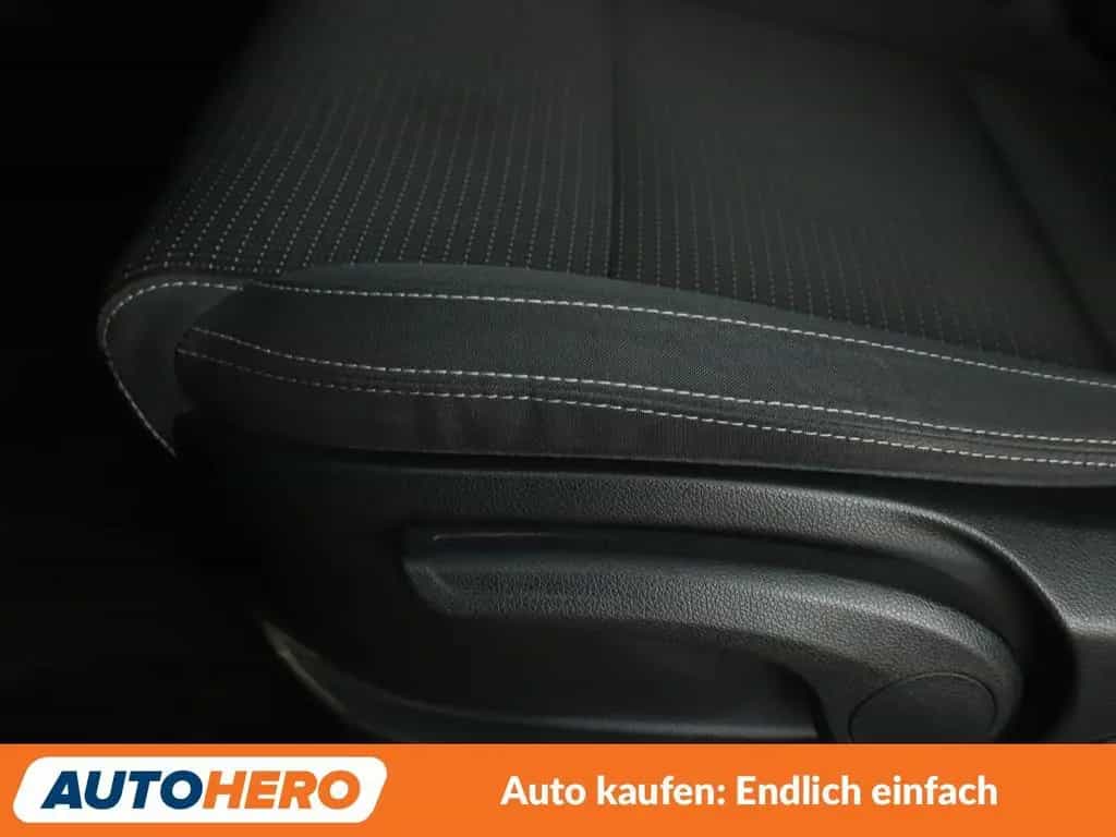 Kia Sportage 1.6 GDI Vision 2WD *NAVI*TEMPO*PDC*SHZ* 02/2017-photo-33