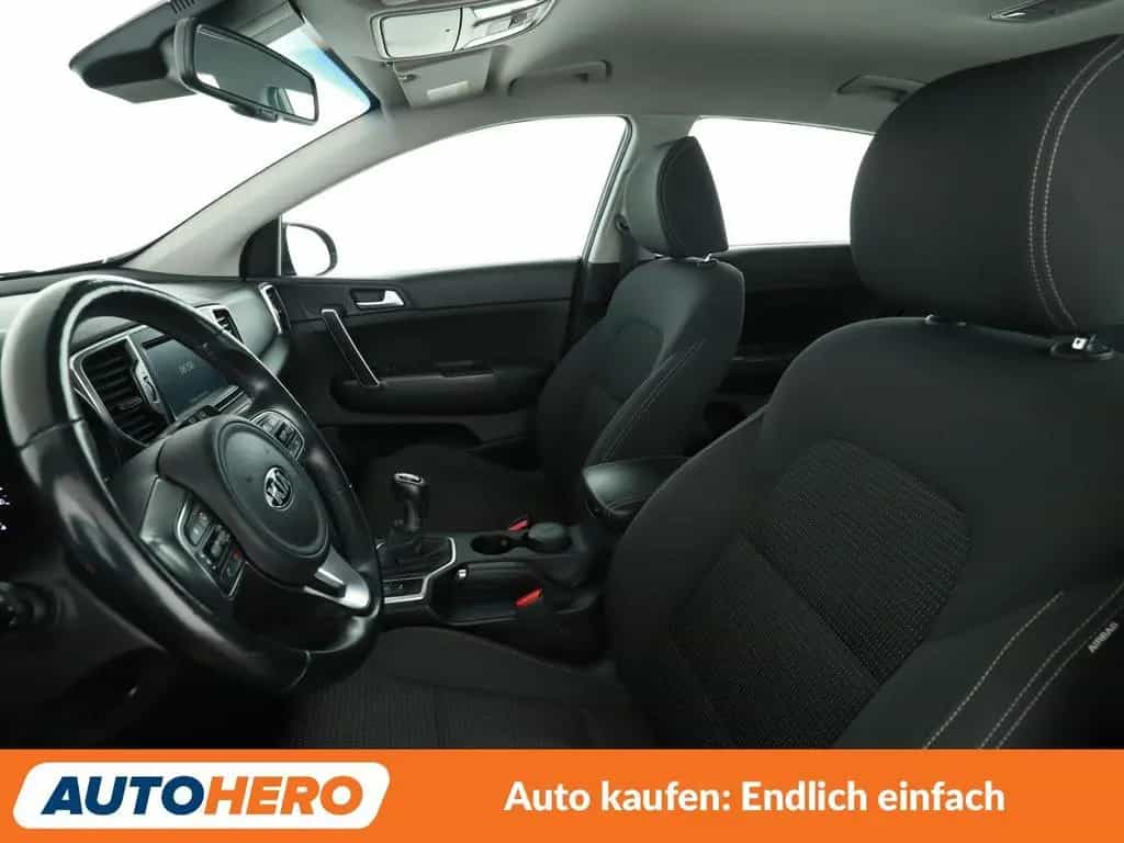 Kia Sportage 1.6 GDI Vision 2WD *NAVI*TEMPO*PDC*SHZ* 02/2017-photo-9